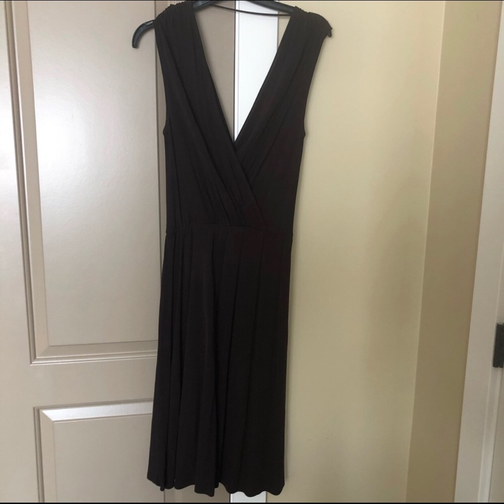 David Meister Brown V neck Dress Size 4